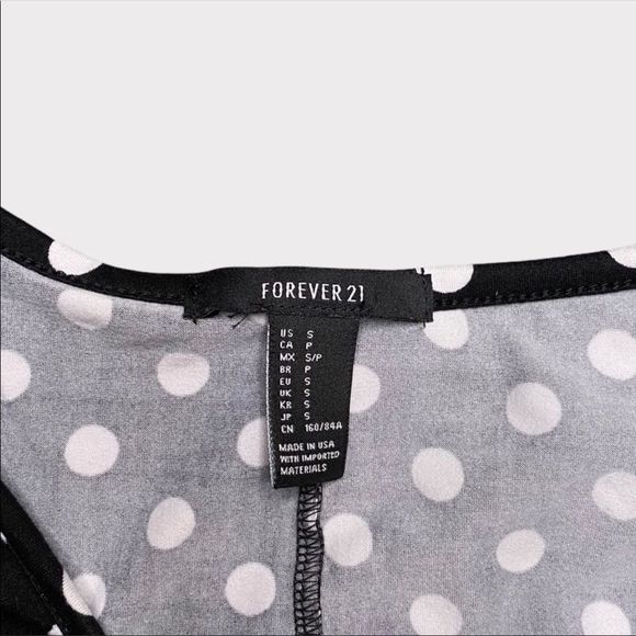 FOREVER 21 | Black and White Cropped Polka Dot Shirt - Picture 2 of 2